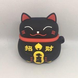 Lucky Chinese cat Airpod Case!